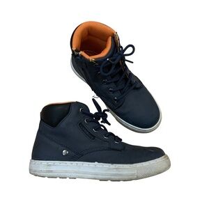 Dark Navy Blue High Top Sneakers with Lace Up Design and Sturdy Sole